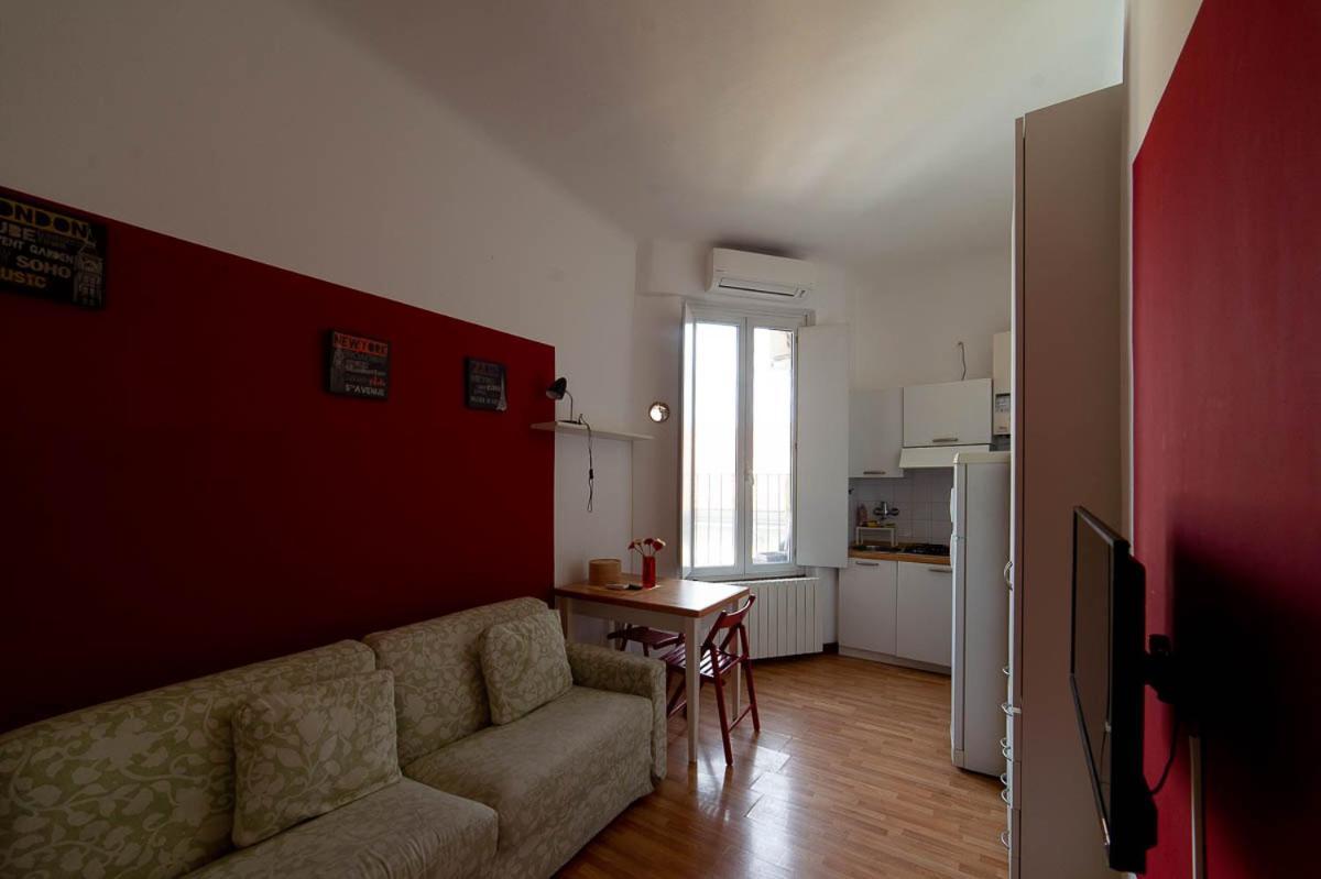 Hbhall Navigli 21 Mailand Exterior foto